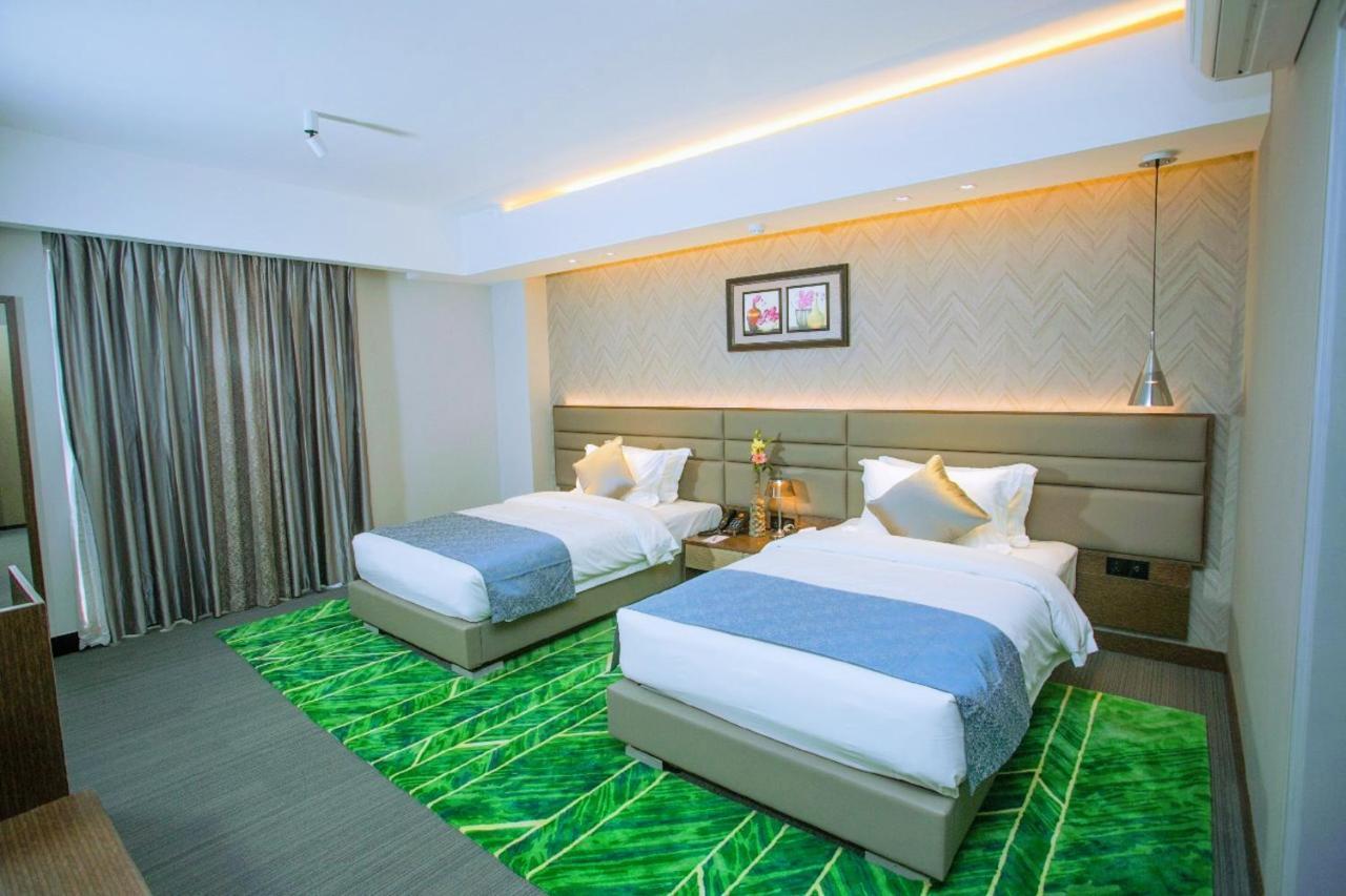 Hotel Omni Residency Dhaka Exterior photo